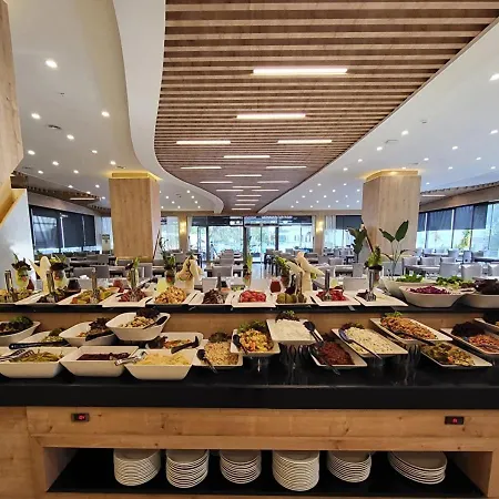 Maya World Park 酒店 贝莱克